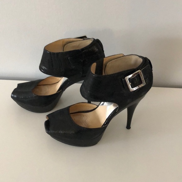 Michael Kors Heidi Platform Heel Black size 7 - Picture 3 of 8